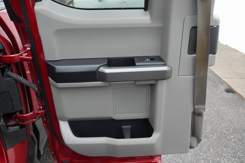 Used 2016 Ford F150 XLT w/ Equipment Group 302A Luxury image 30