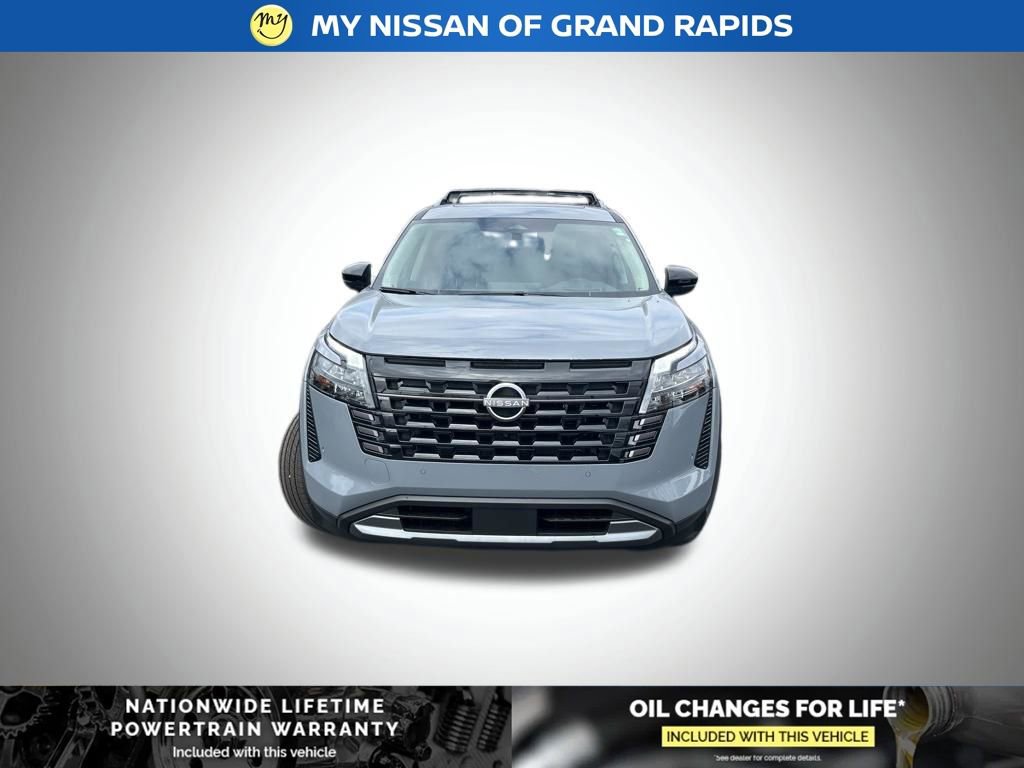 New 2026 Nissan Pathfinder Platinum image 8