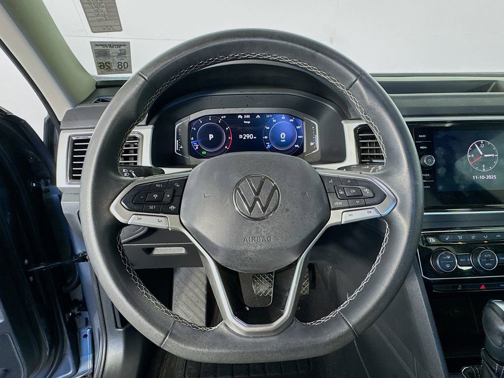 Used 2022 Volkswagen Atlas SE w/ Panoramic Sunroof Package image 11