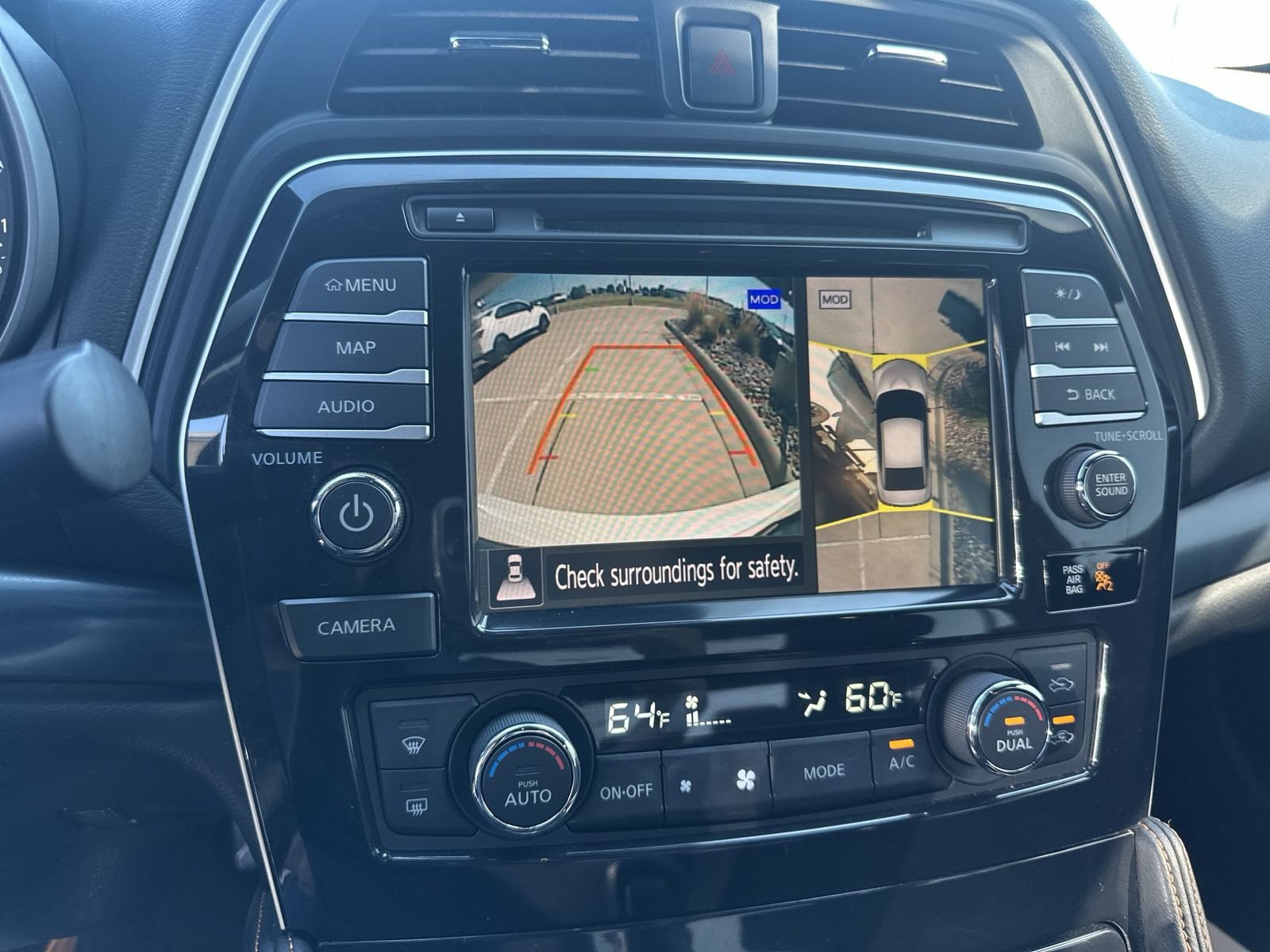 Used 2022 Nissan Maxima SR w/ Sport Mat Group FWD image 15
