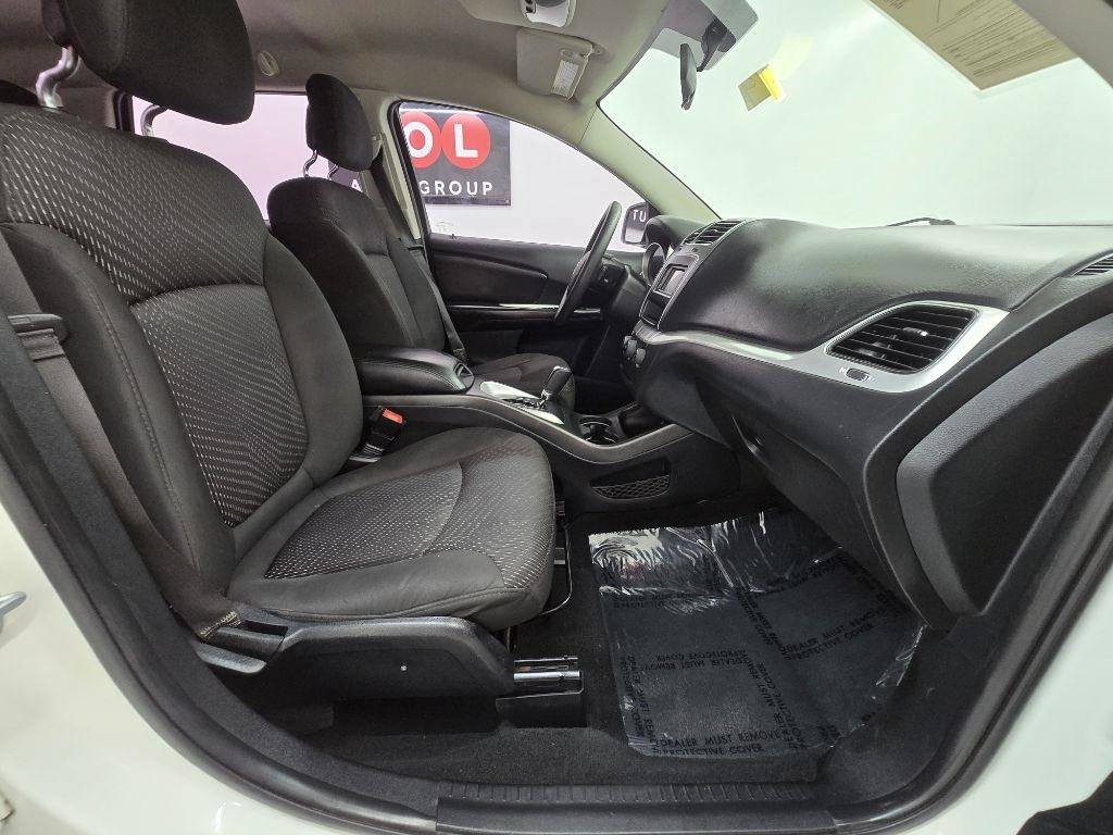 Used 2014 Dodge Journey American Value Package w/ Flexible Seating Group FWD image 18