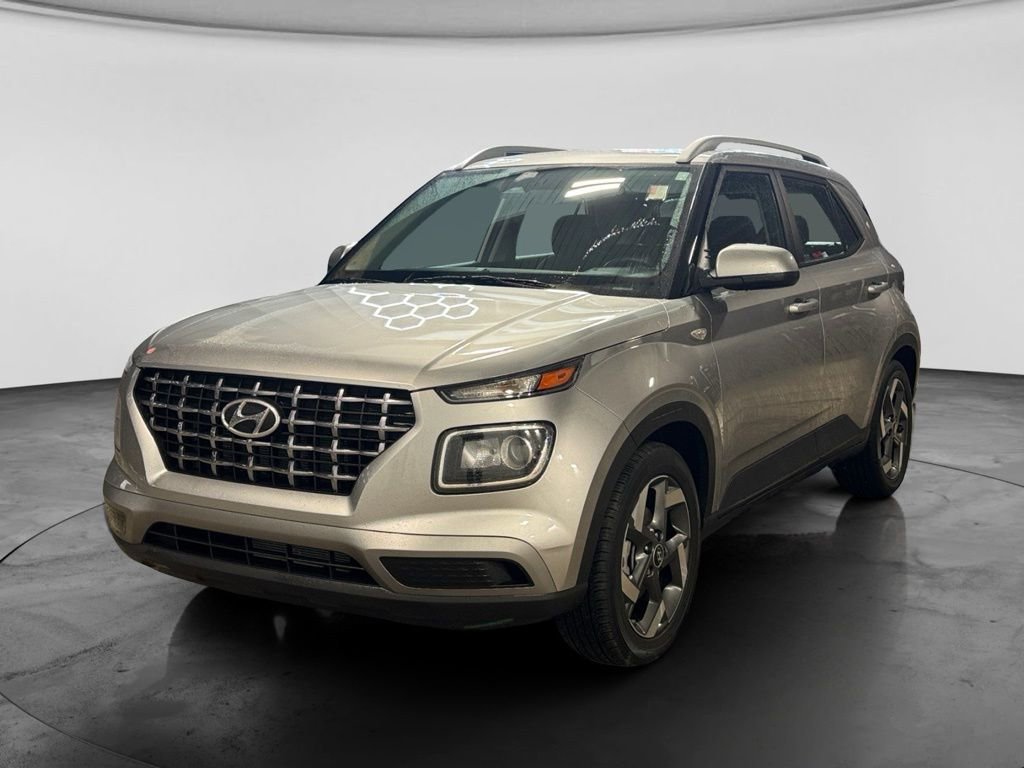 Used 2023 Hyundai Venue SEL FWD image 8