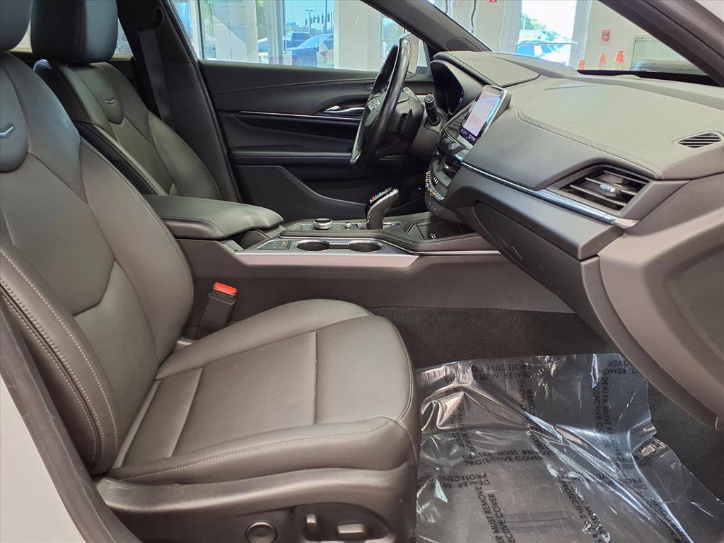 Used 2022 Cadillac CT4 Premium Luxury image 10