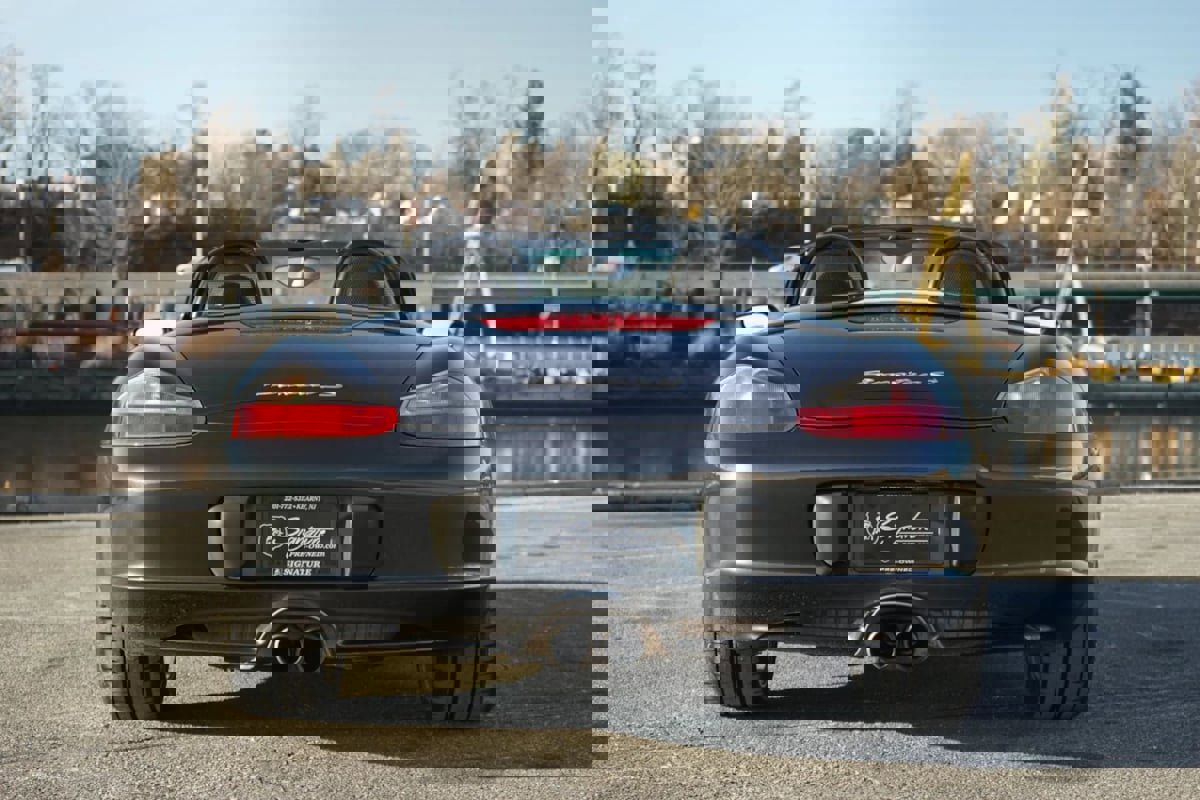 Used 2004 Porsche Boxster S image 38