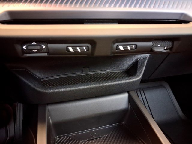 New 2026 BMW 228i xDrive w/ Technology Package AWD/4WD image 22