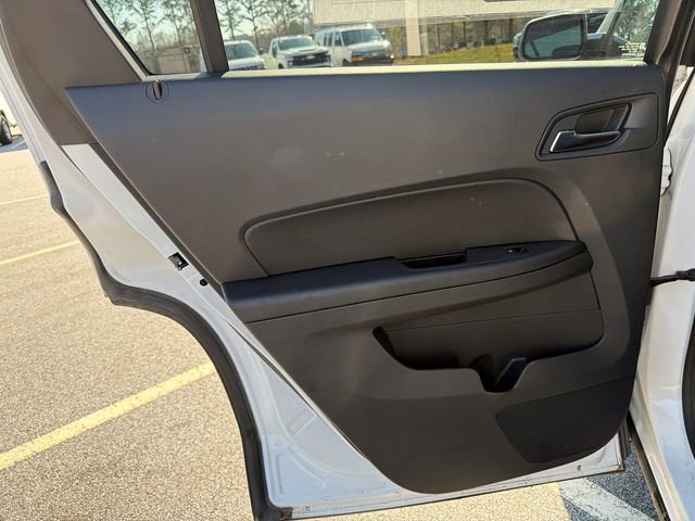 Used 2017 GMC Terrain SLT image 21