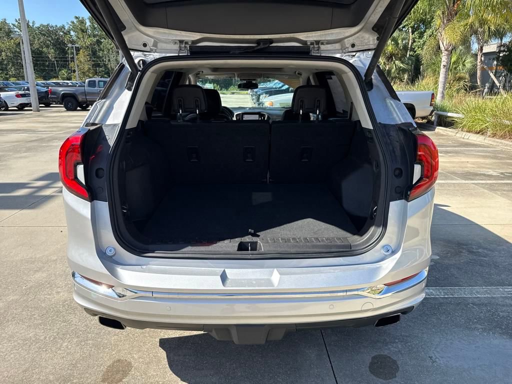 Used 2019 GMC Terrain Denali w/ Comfort Package image 31