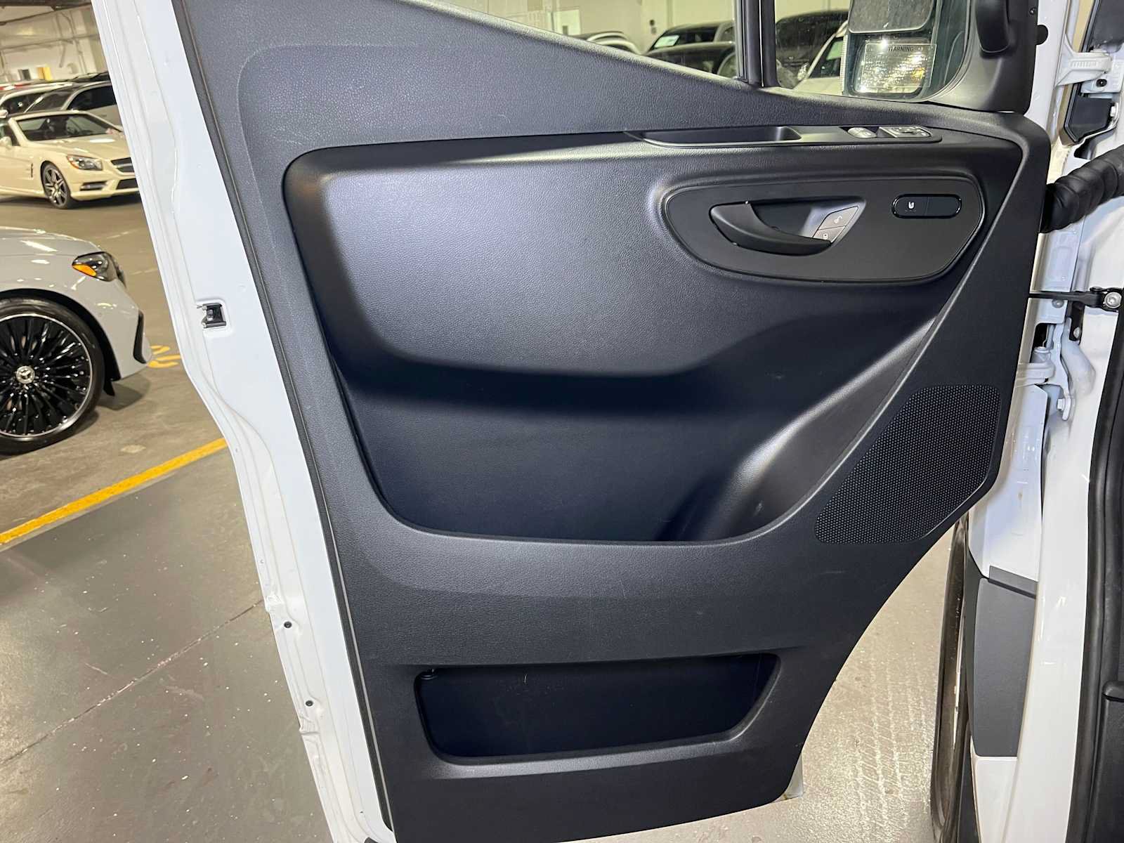 Used 2025 Mercedes-Benz Sprinter 2500 image 13