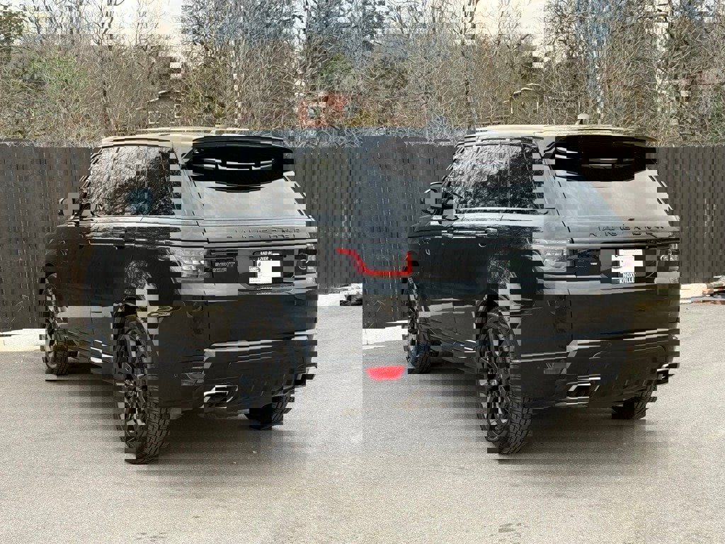 Used 2021 Land Rover Range Rover Sport HSE Silver Edition image 3