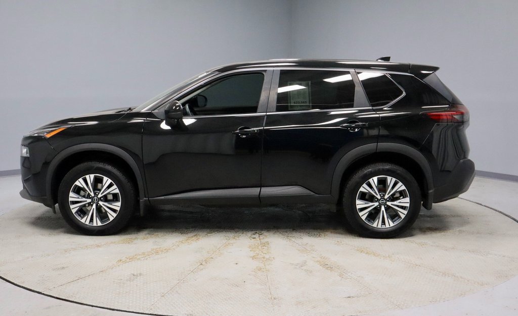 Certified 2022 Nissan Rogue SV image 8