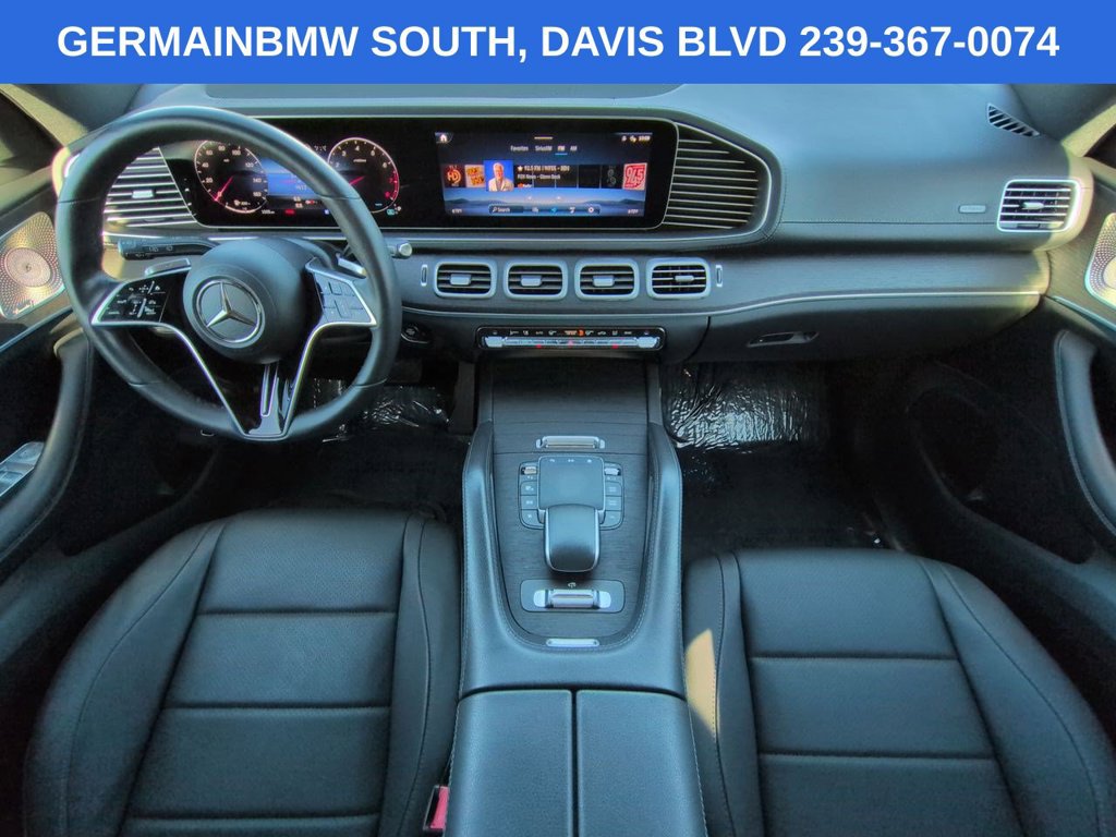 Used 2024 Mercedes-Benz GLS 450 4MATIC image 17