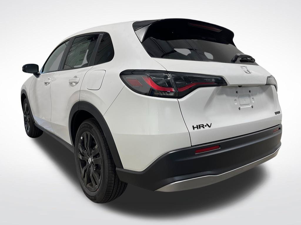 Used 2026 Honda HR-V Sport image 3