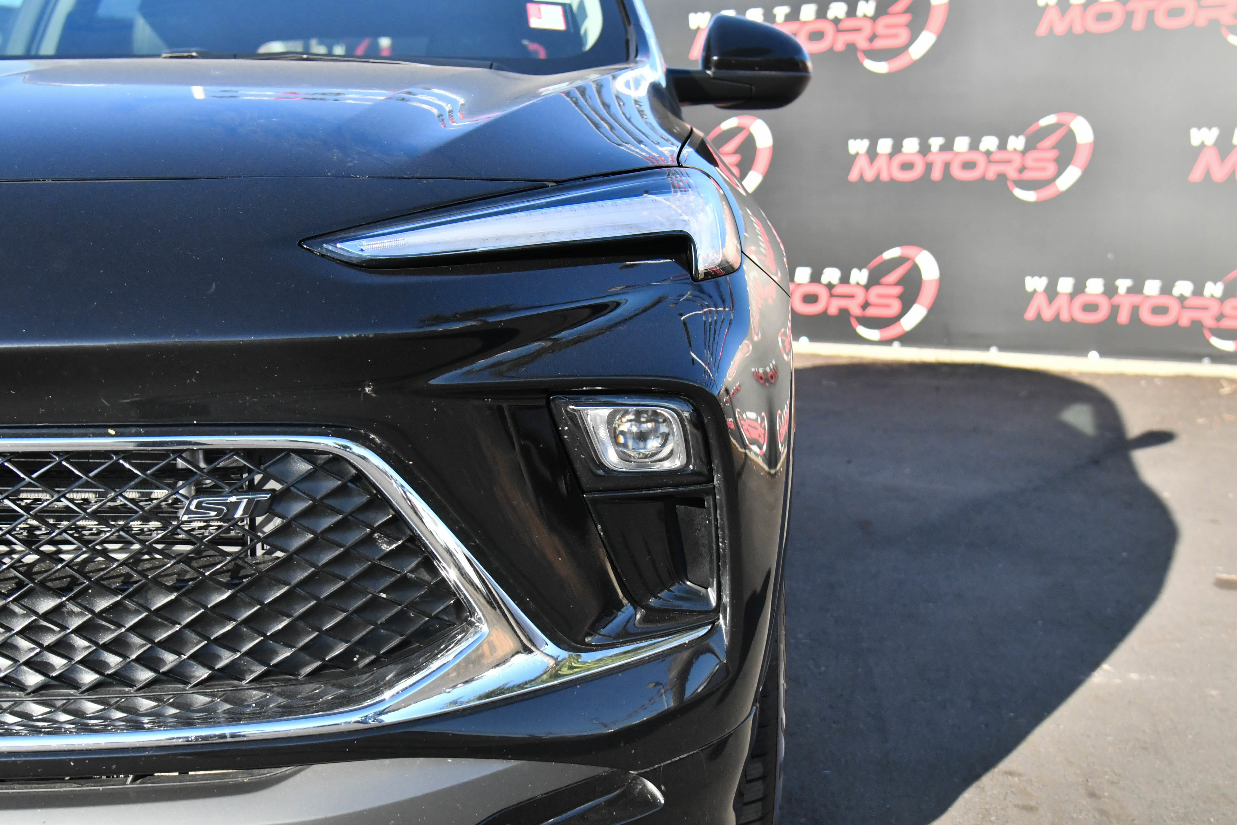 Used 2024 Buick Encore GX Sport Touring w/ Comfort Package image 11