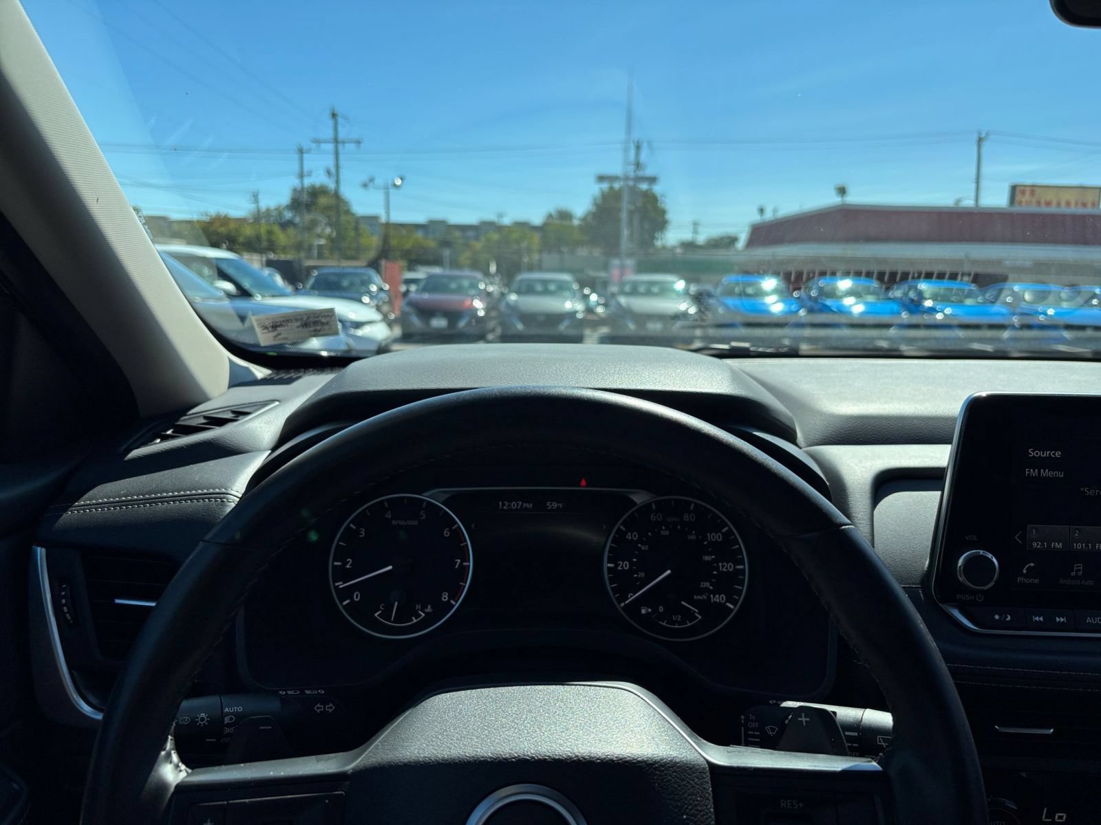 Used 2025 Nissan Rogue SV AWD/4WD image 35