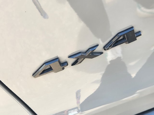Used 2023 Jeep Cherokee Altitude Lux AWD/4WD image 12