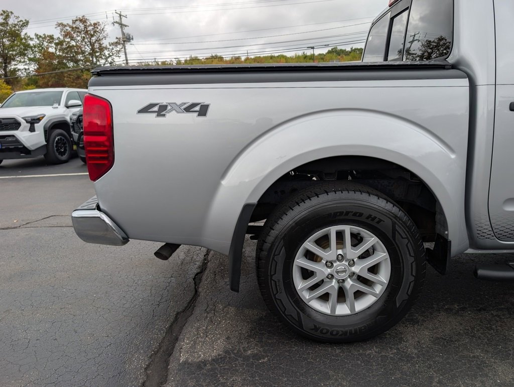 Used 2020 Nissan Frontier SV w/ SV Utility Package image 8