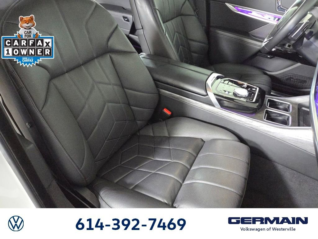 Used 2025 BMW 740i xDrive image 21