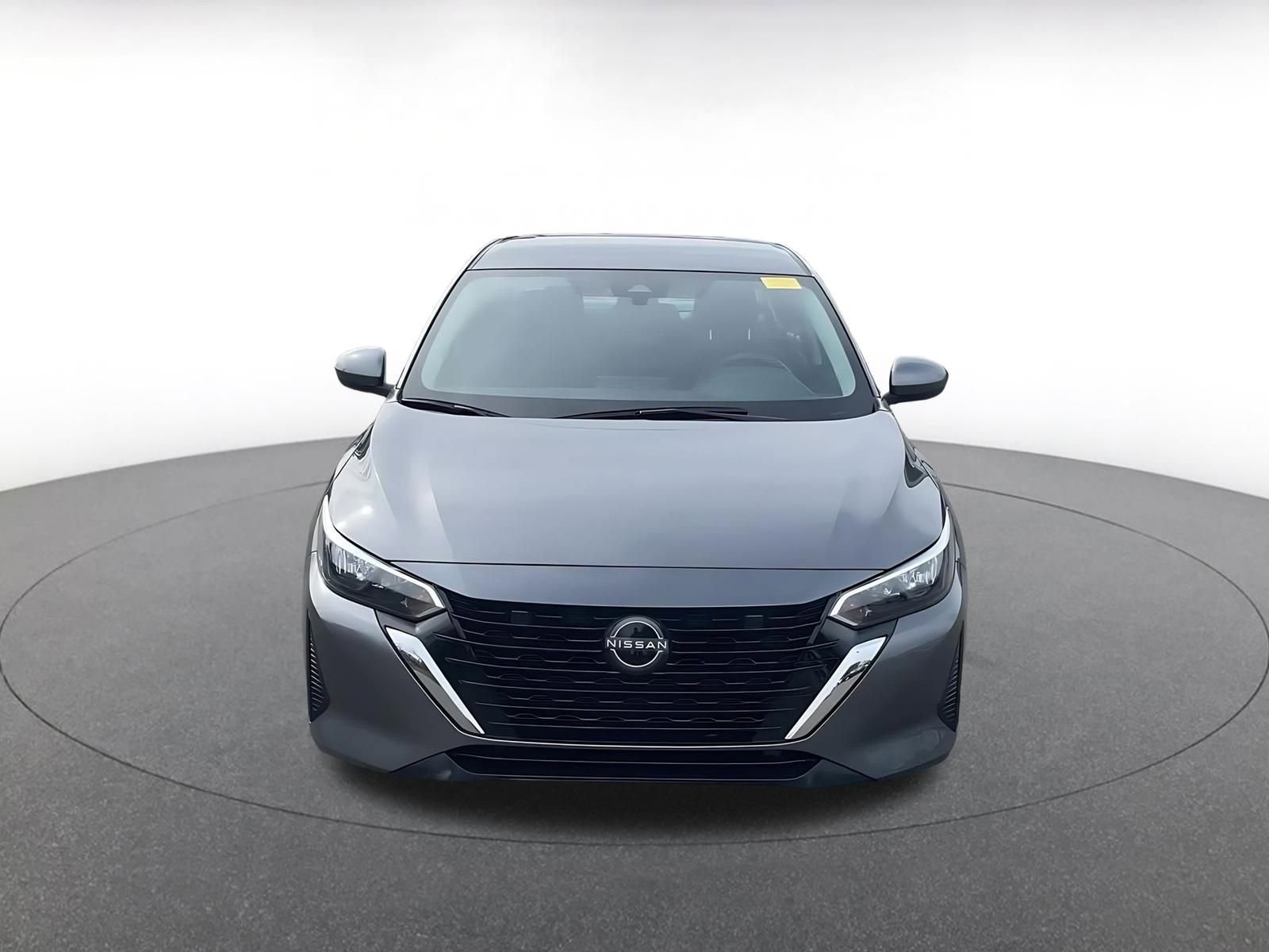 Used 2025 Nissan Sentra S image 3