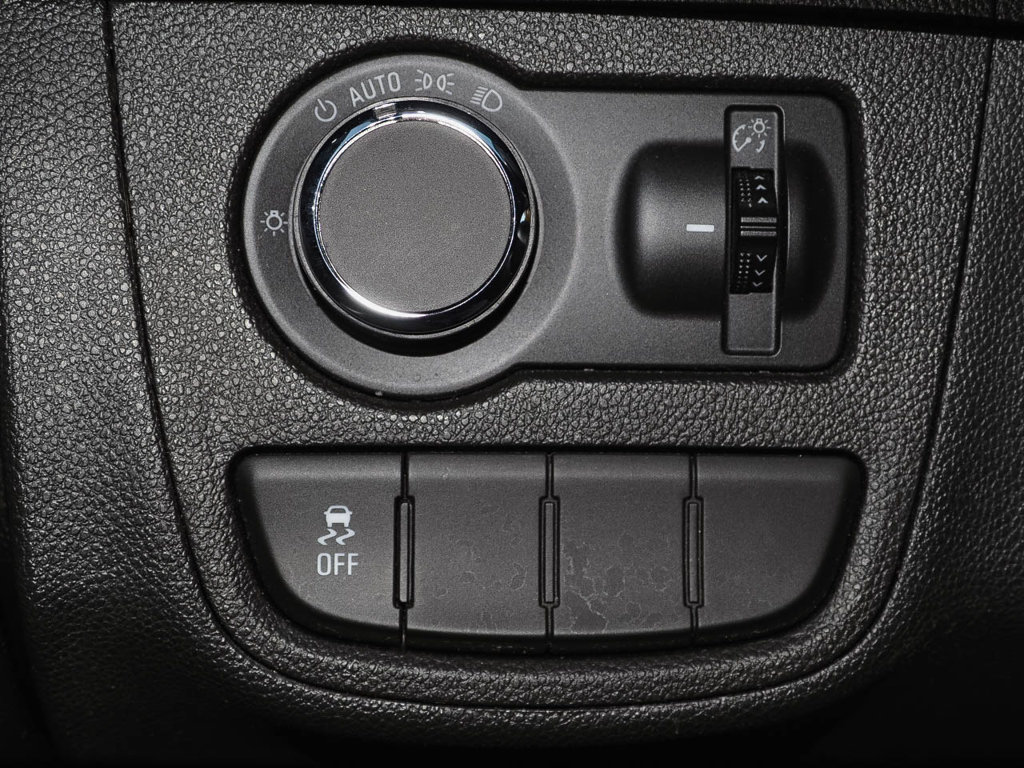 Certified 2021 Chevrolet Spark LT w/ Spark Special Edition FWD image 26