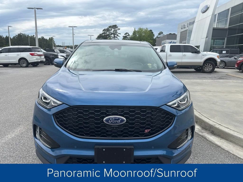 Used 2019 Ford Edge ST w/ Equipment Group 401A AWD/4WD image 3