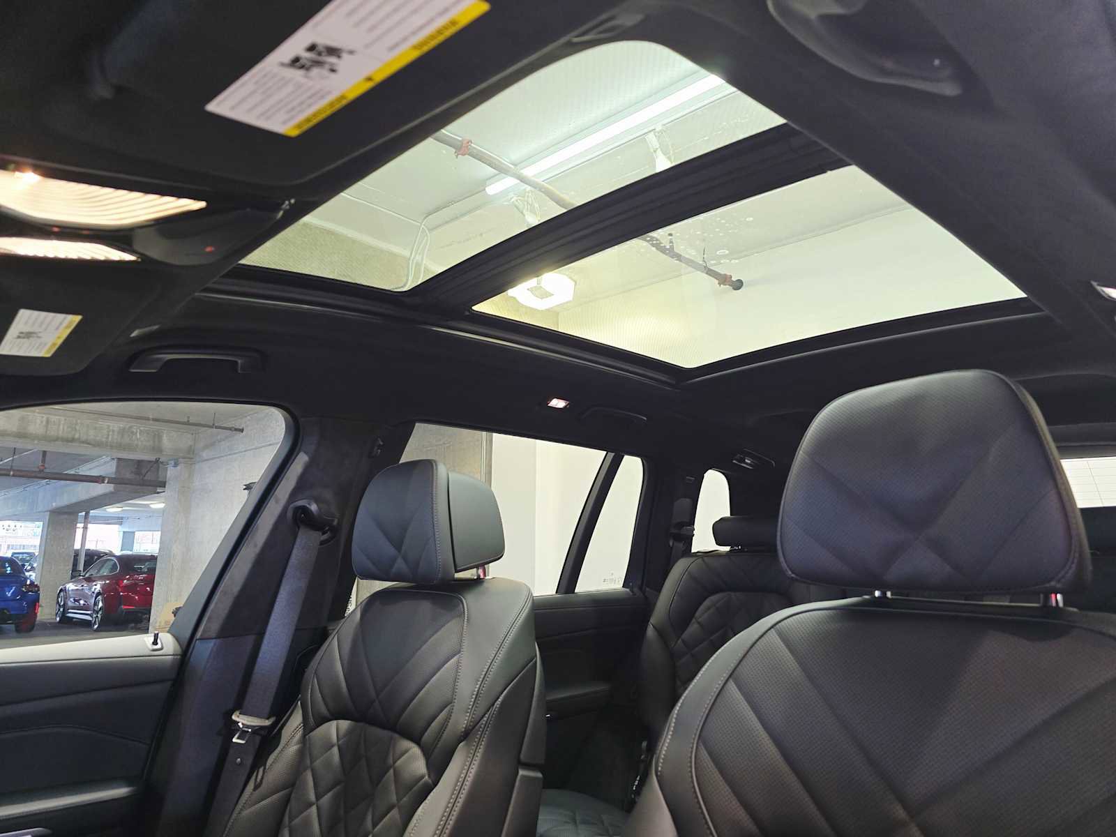 New 2026 BMW X7 xDrive40i w/ Executive Package image 24