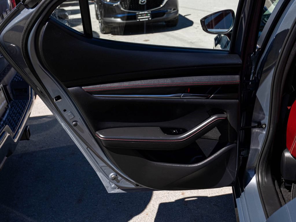 Used 2024 MAZDA MAZDA3 s AWD/4WD image 12