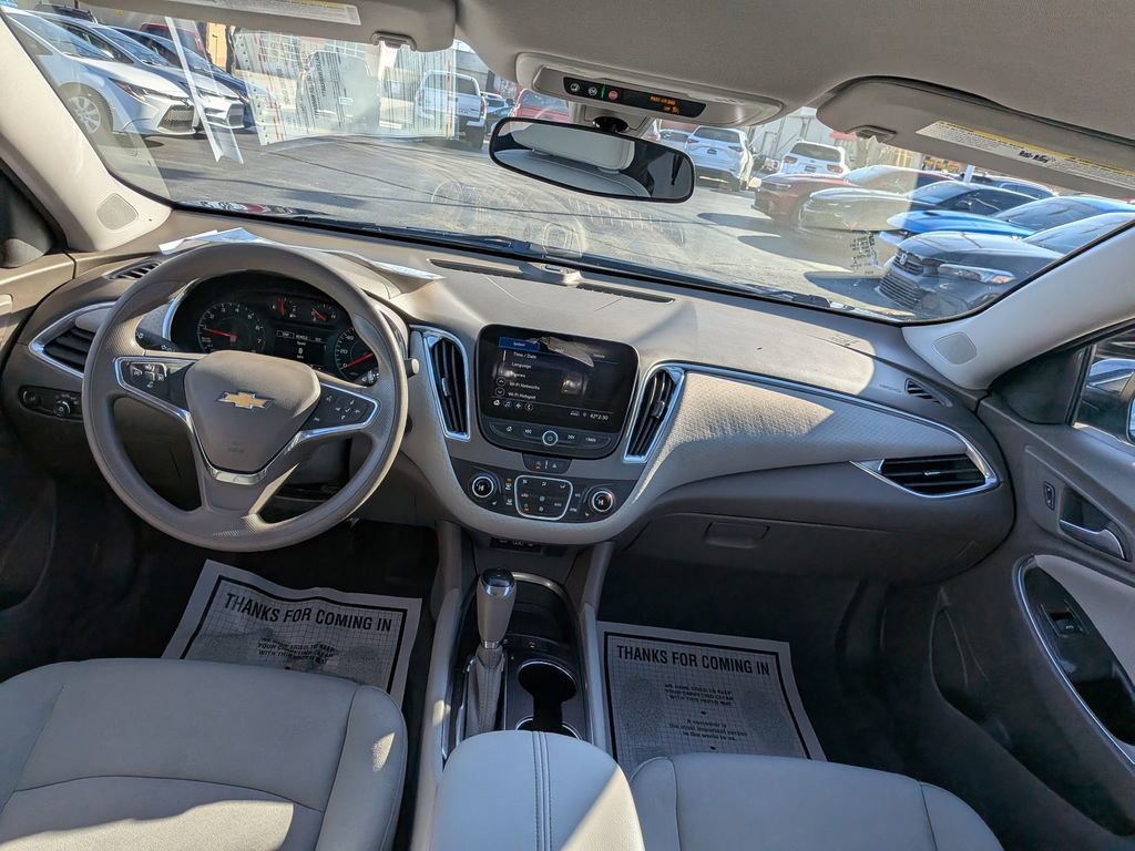 Used 2020 Chevrolet Malibu LT image 16