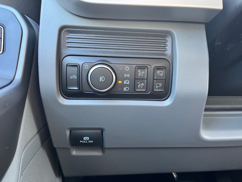 New 2026 Ford F350 XLT w/ 360-Degree Camera Package image 31