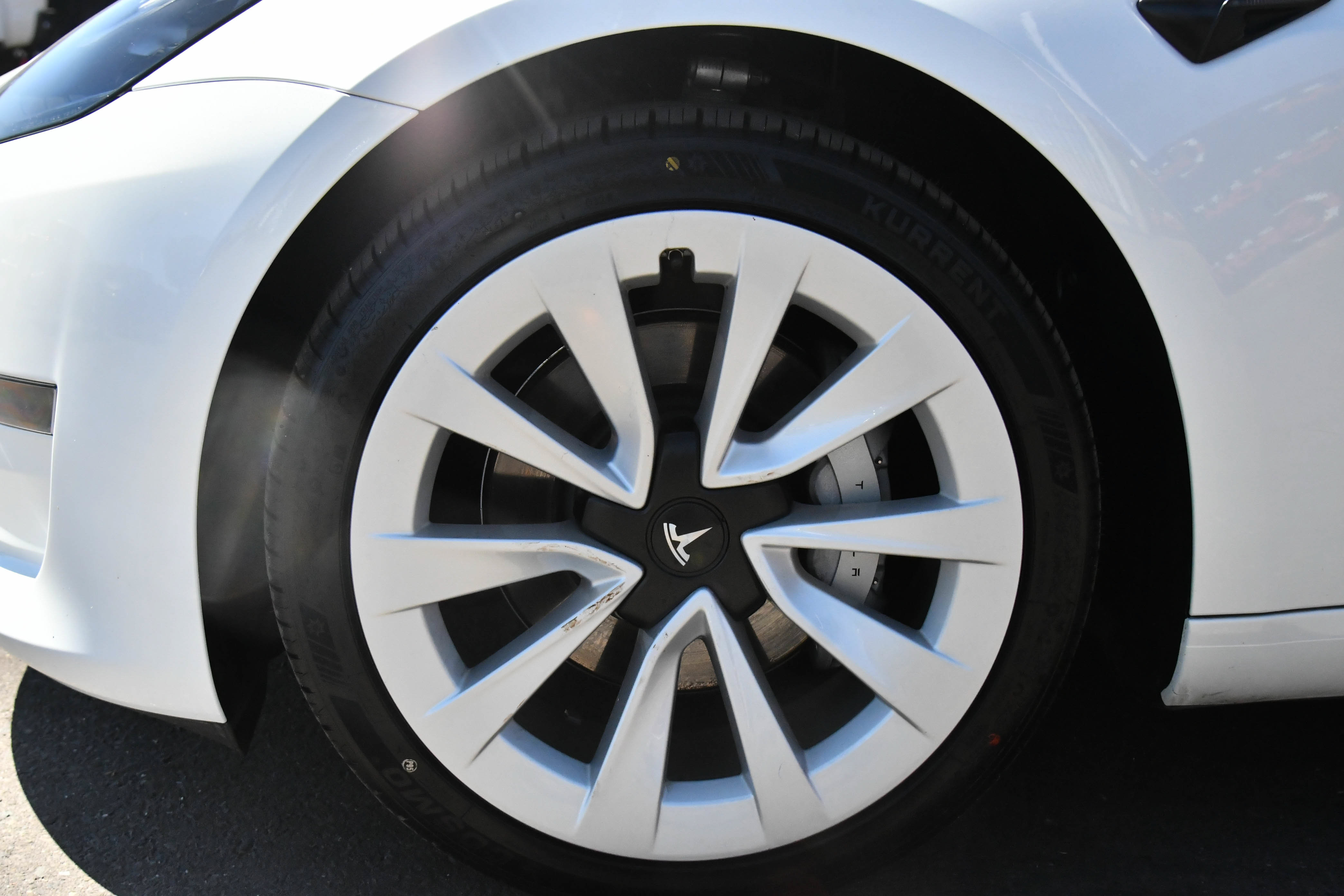 Used 2023 Tesla Model 3 Standard Range RWD image 12