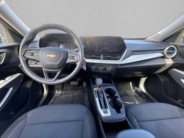 Certified 2026 Chevrolet Trax LS FWD image 16