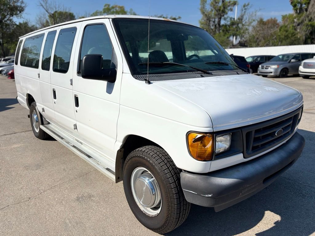 Used 2003 Ford E-350 and Econoline 350 XL RWD image 7