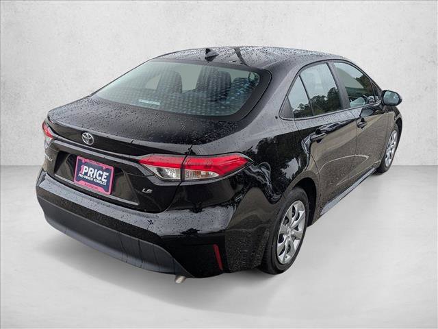 Used 2025 Toyota Corolla LE image 5