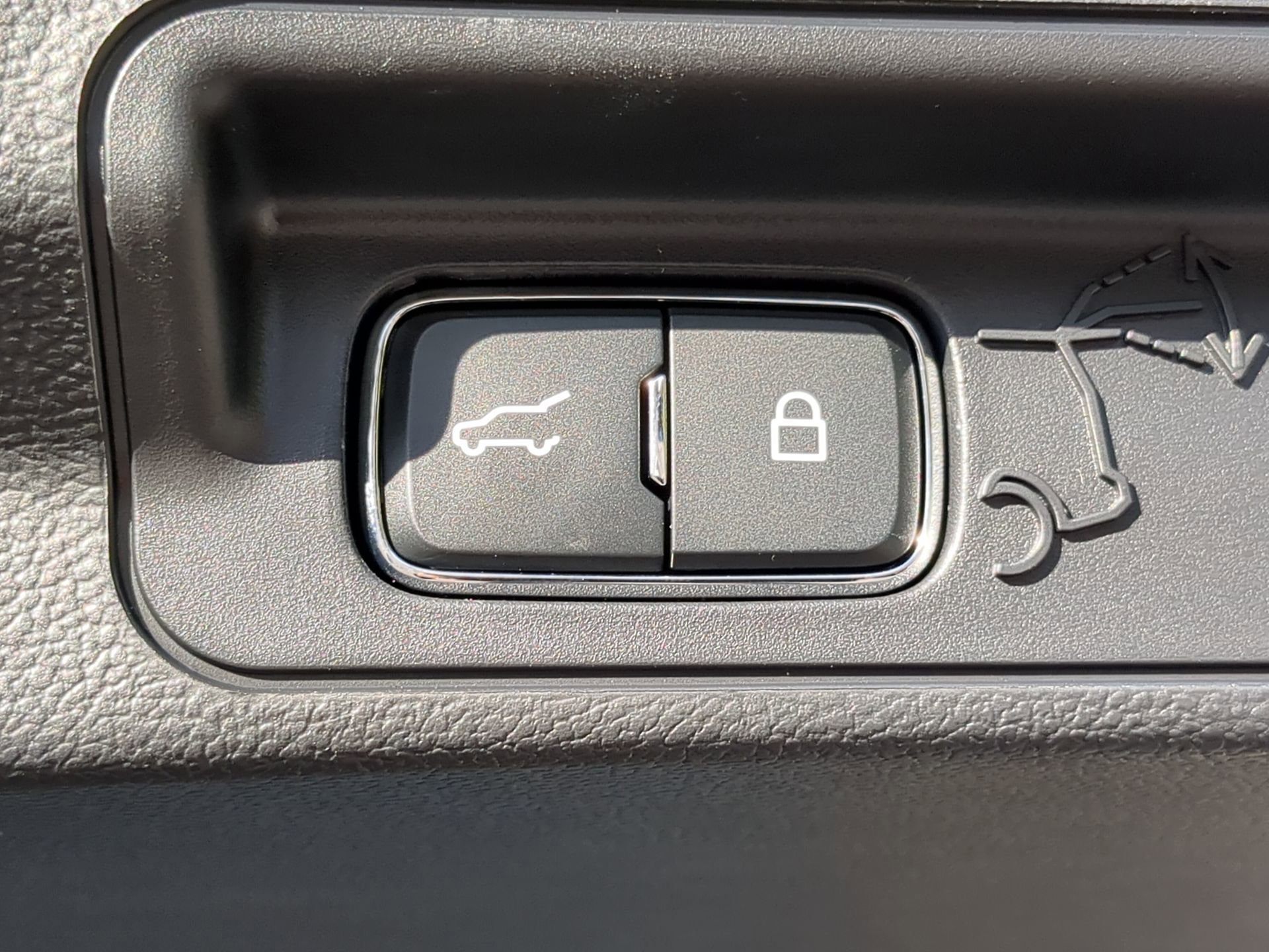 New 2025 Ford Explorer Active w/ Active Comfort Package image 42