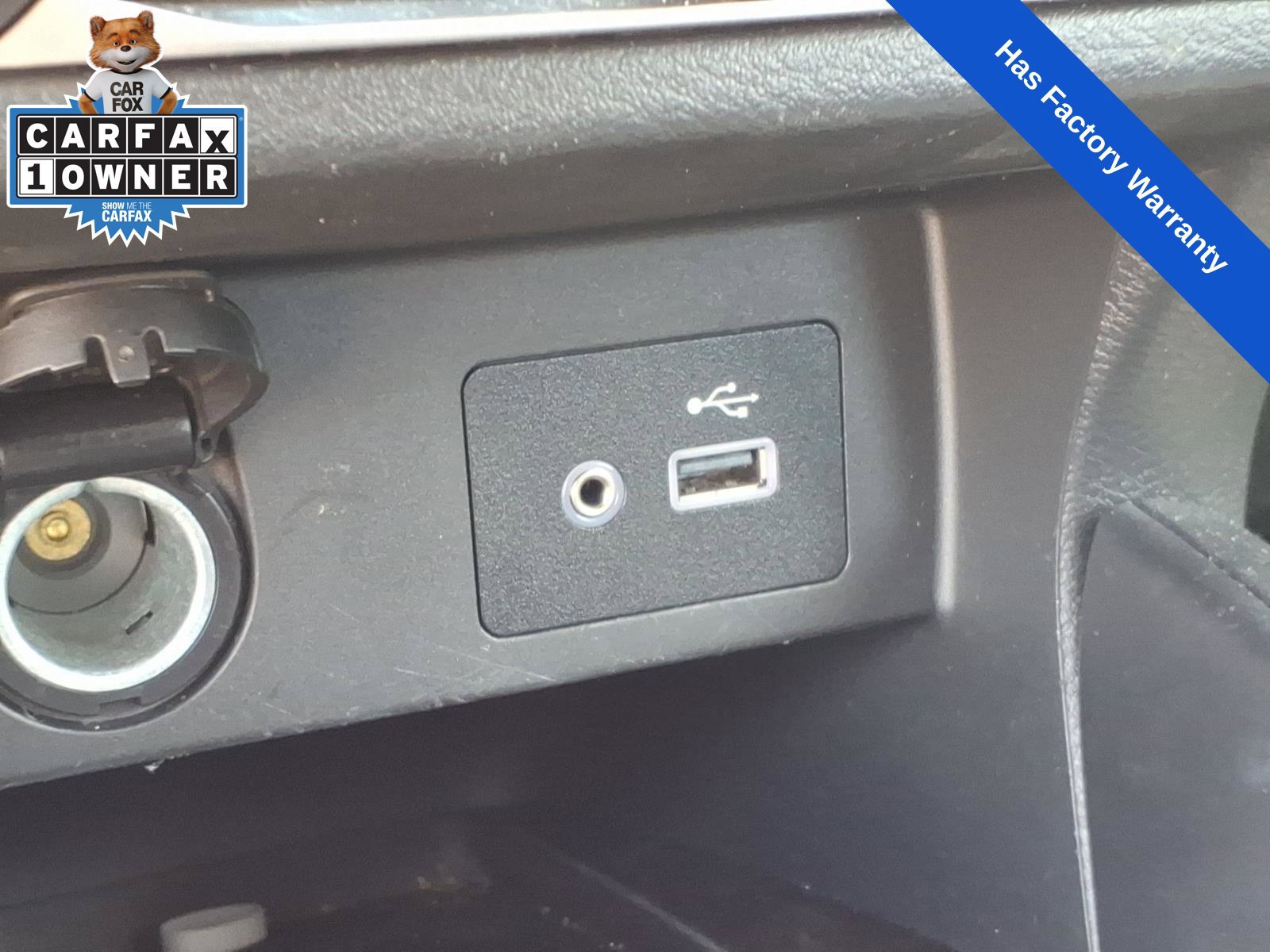 Used 2025 Nissan Versa SV FWD image 19