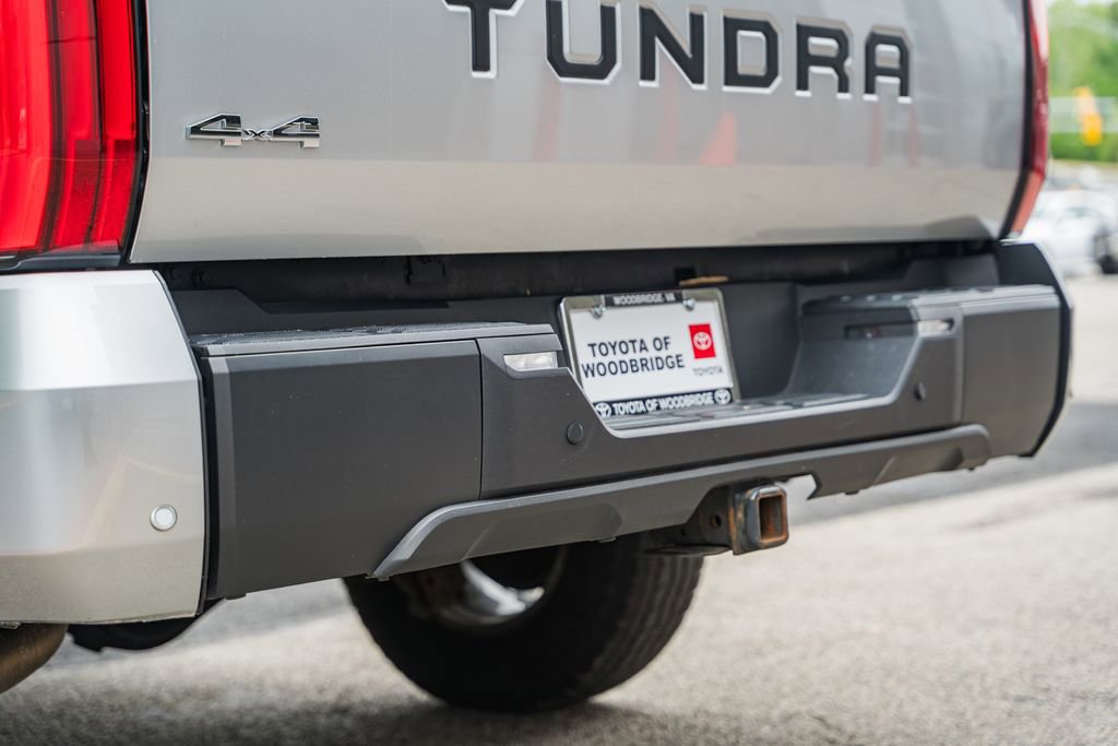 Used 2023 Toyota Tundra SR5 w/ SR5 Premium Package AWD/4WD image 9