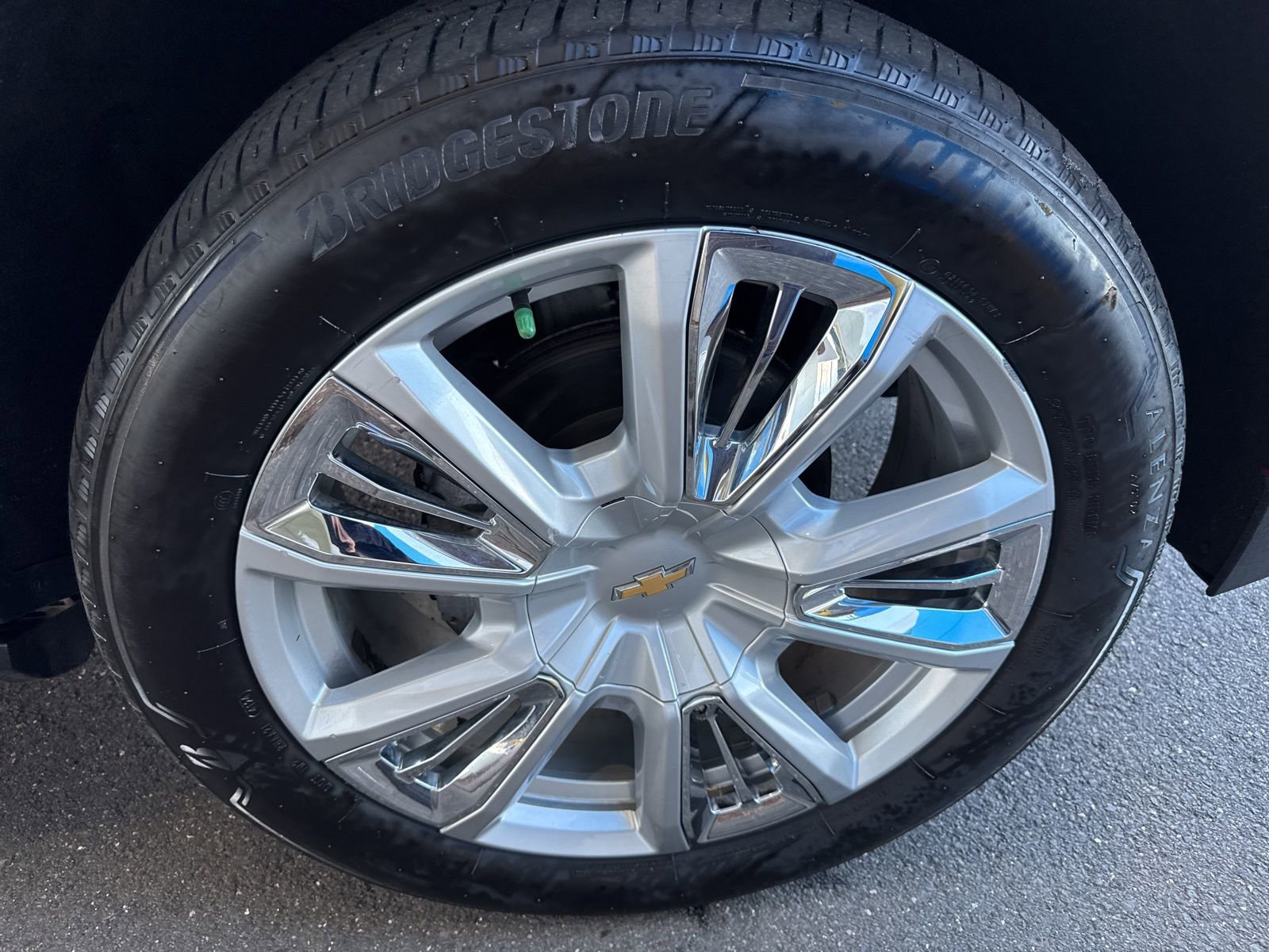 Used 2021 Chevrolet Tahoe High Country image 12