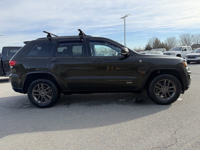 Used 2016 Jeep Grand Cherokee Limited 75th Anniversary image 8