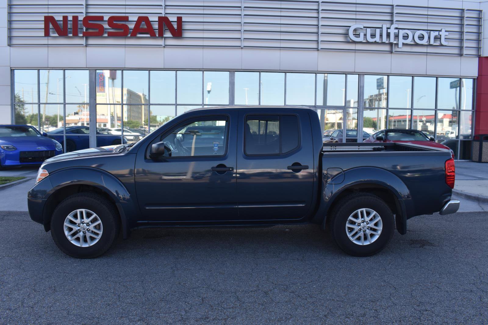 Used 2019 Nissan Frontier SV w/ Value Truck Package image 3