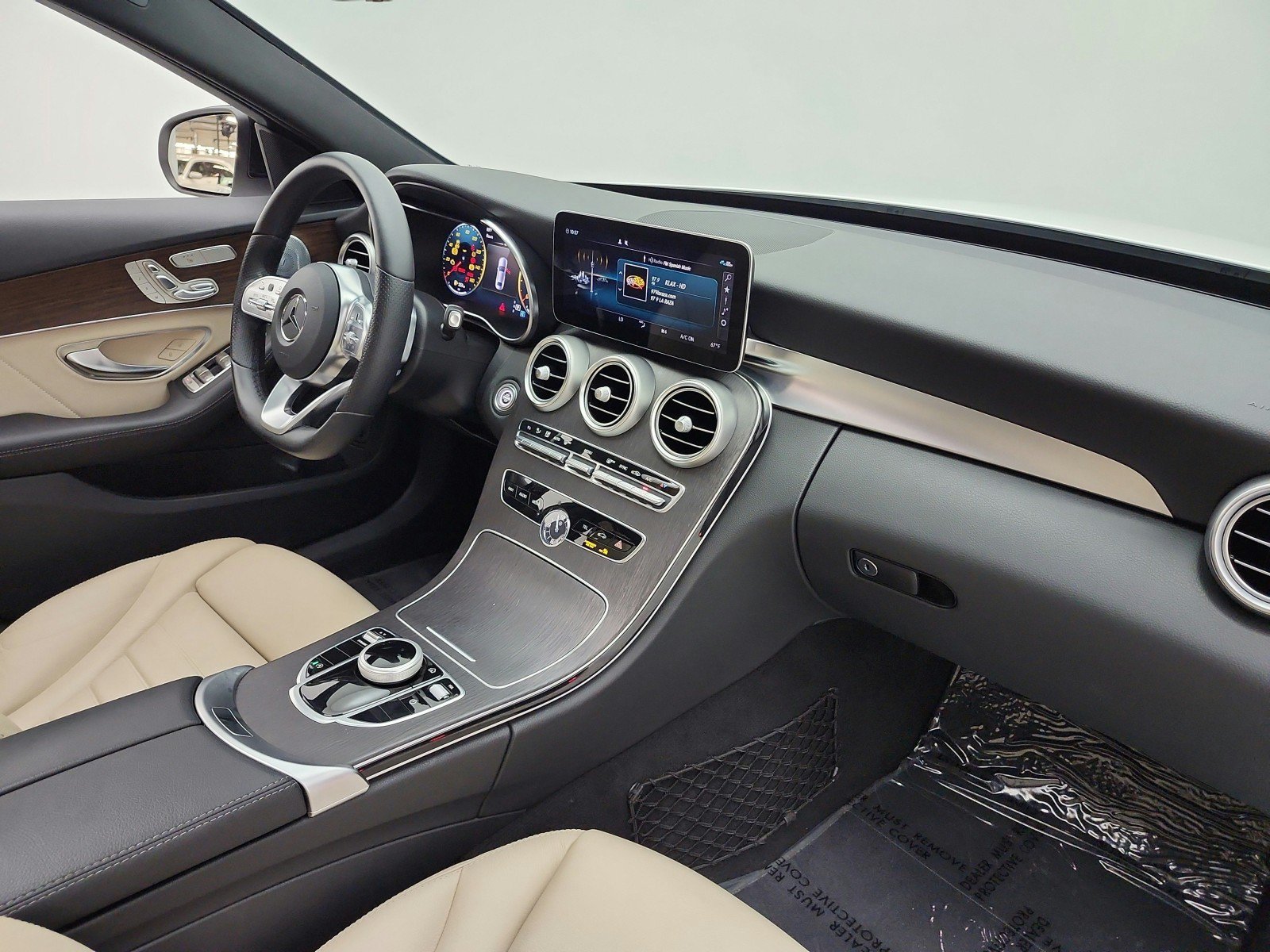 Used 2021 Mercedes-Benz C 300 Sedan image 22