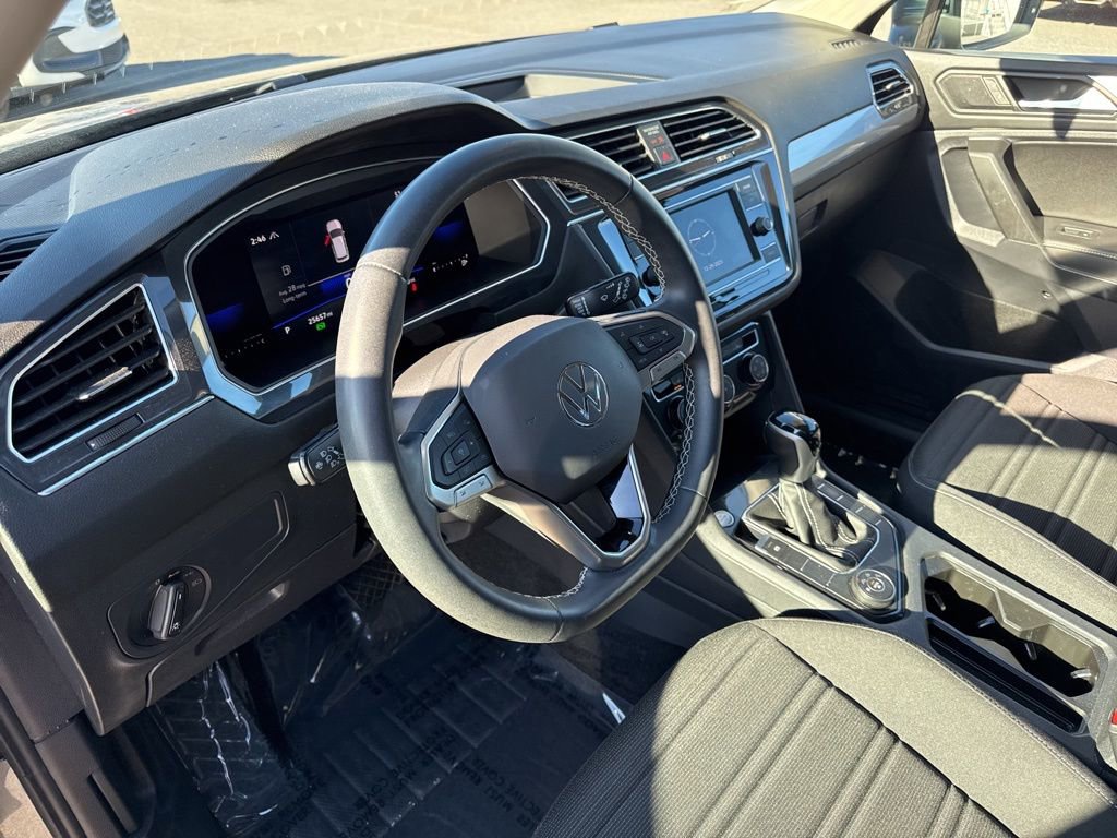 Used 2022 Volkswagen Tiguan S image 20