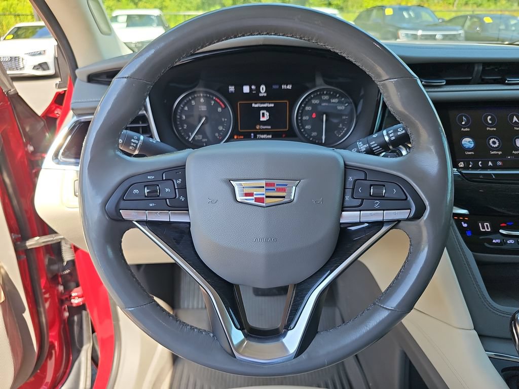 Used 2020 Cadillac XT6 Premium Luxury AWD/4WD image 15