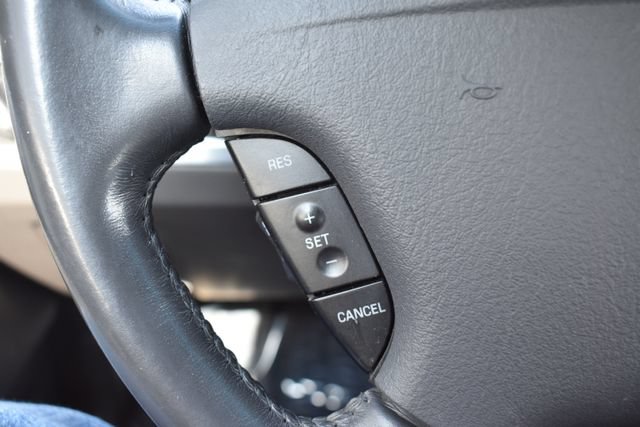 Used 2002 Ford Thunderbird RWD image 21