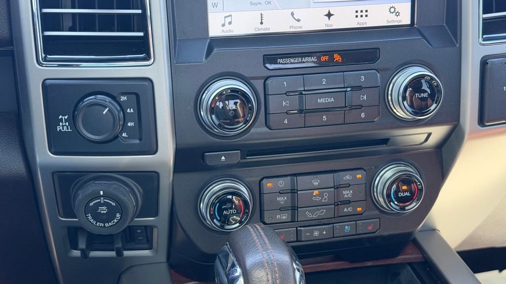 Used 2018 Ford F150 King Ranch w/ Equipment Group 601A Luxury AWD/4WD image 26