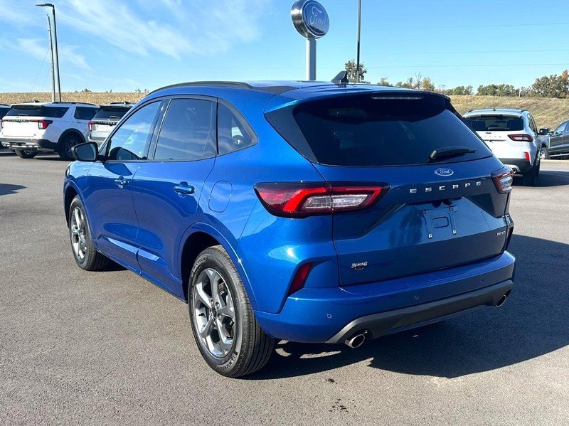 Used 2023 Ford Escape ST-Line w/ Tech Pack #1 image 6