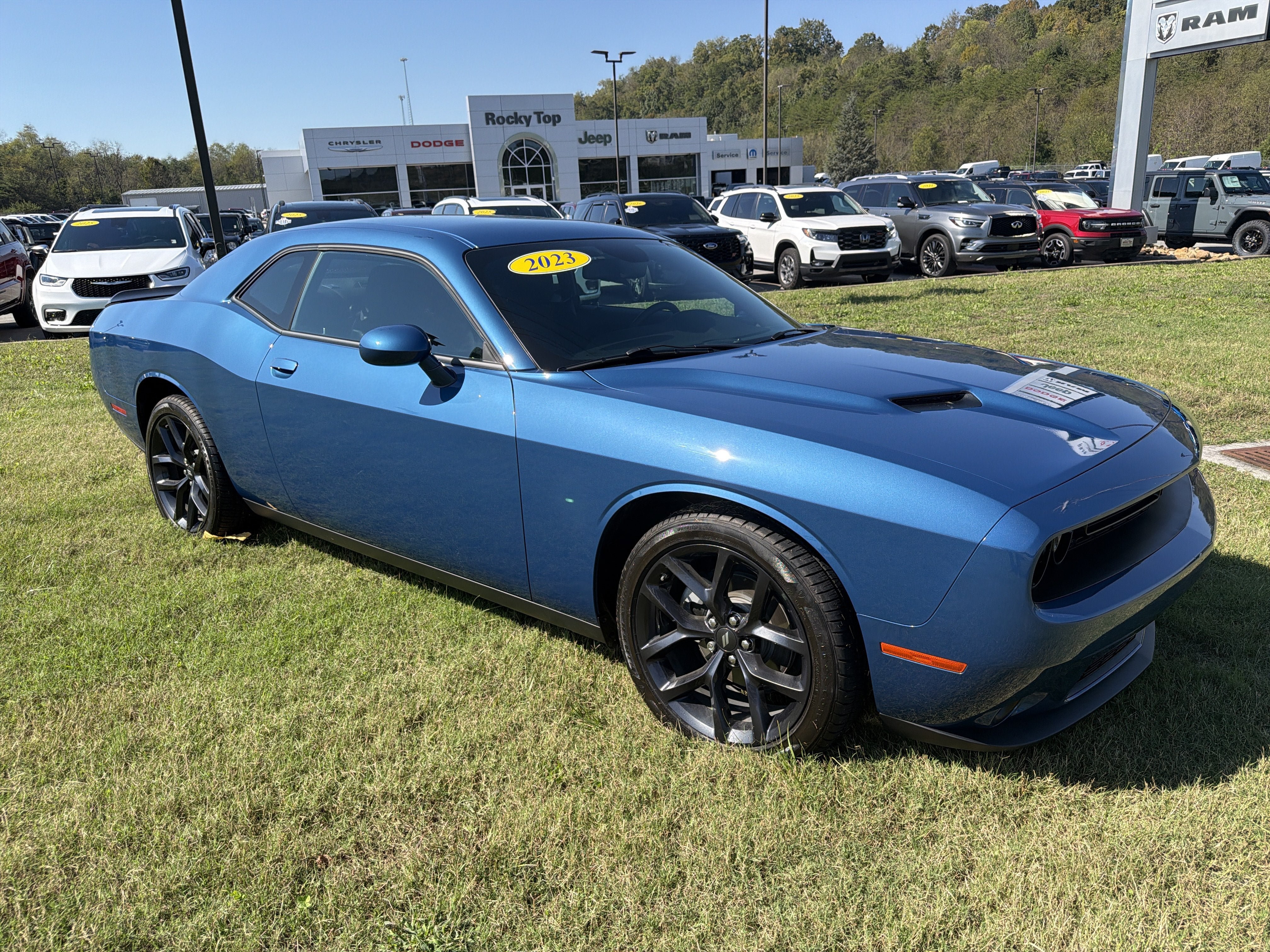Used 2023 Dodge Challenger SXT w/ Blacktop Package RWD image 5