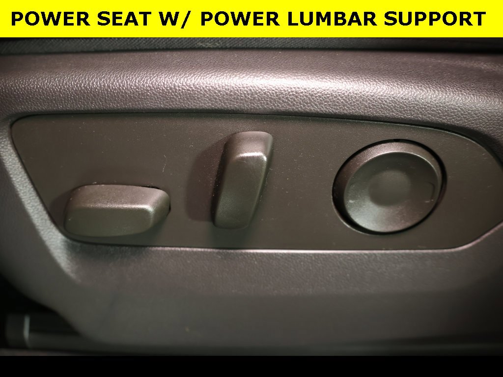 Used 2022 Chevrolet Silverado 1500 ZR2 w/ Technology Package image 12