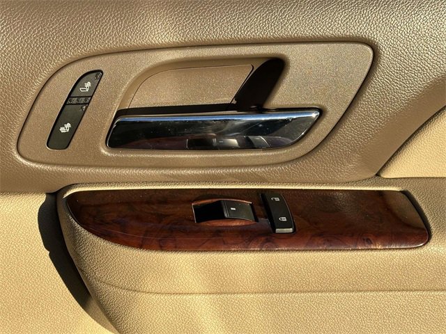 Used 2011 Chevrolet Silverado 3500 LTZ w/ LTZ Plus Package image 18