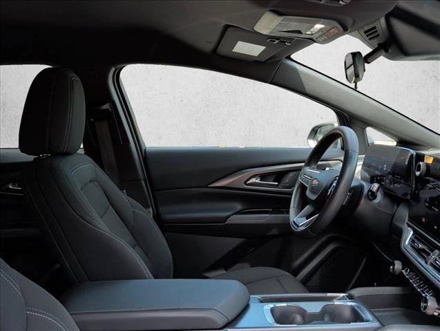 Used 2025 Chevrolet Equinox EV LT FWD image 22