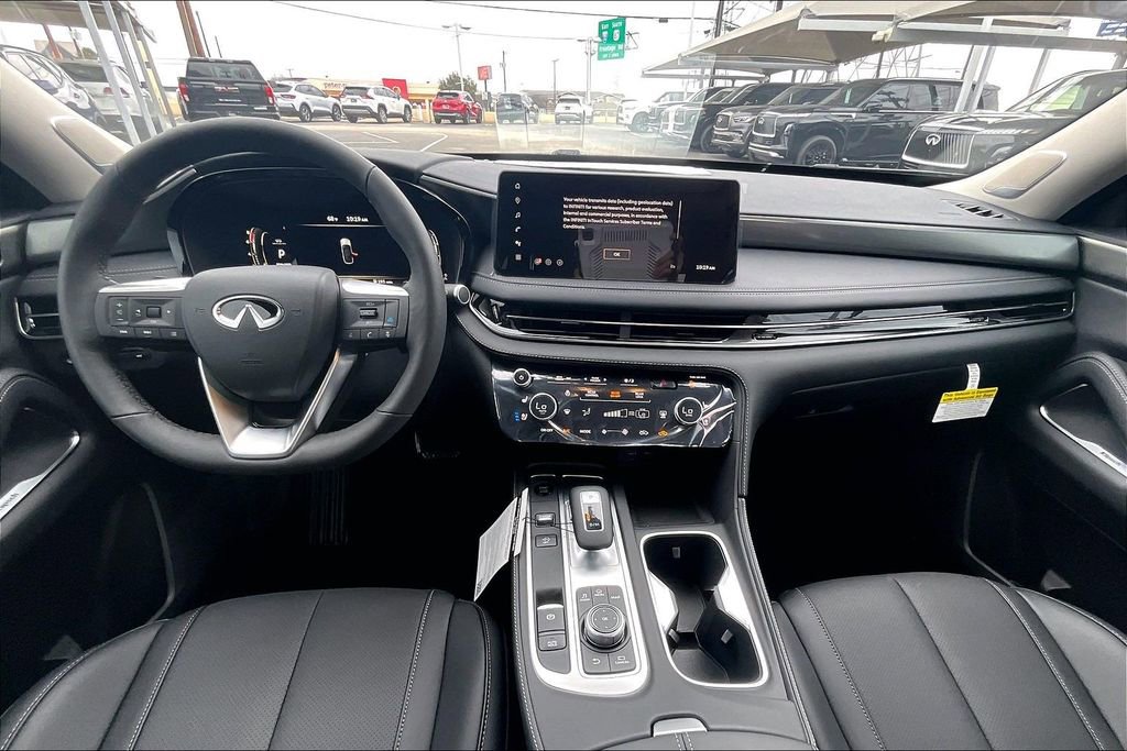 New 2026 INFINITI QX60 Luxe image 7