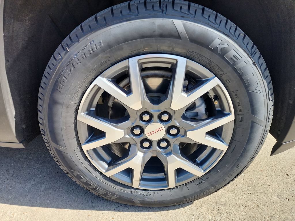 Certified 2023 GMC Acadia SLT AWD/4WD image 10